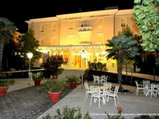 Gasthuis Albyn Townhouse 4*